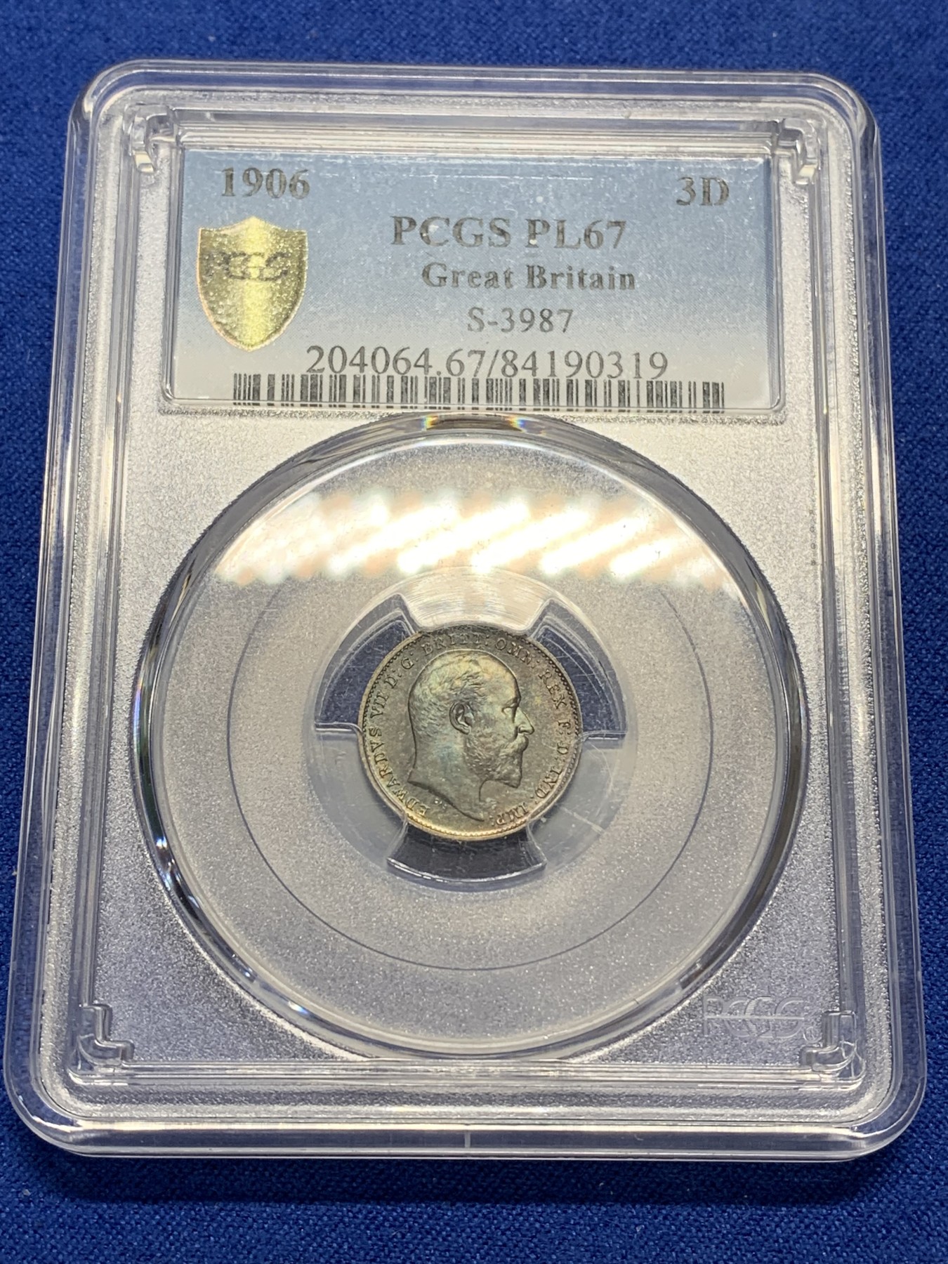 《竞宝斋》圣诞专辑  第二场  第228场 定制纪念章相赠 (全场顺丰包邮) 4枚一组 PCGS-PL66-68 英国1906年爱德华七世 濯足节套币。镜面感非常明显，且有统一的欧珀光泽包浆，全套高分，包含多枚冠军分，不可超越的一套。带同年份原盒。