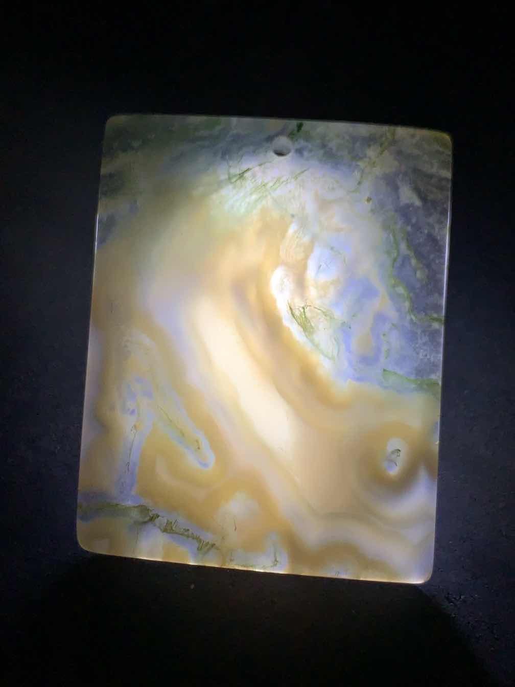 天然冰透高玉化水草玛瑙牌子一块