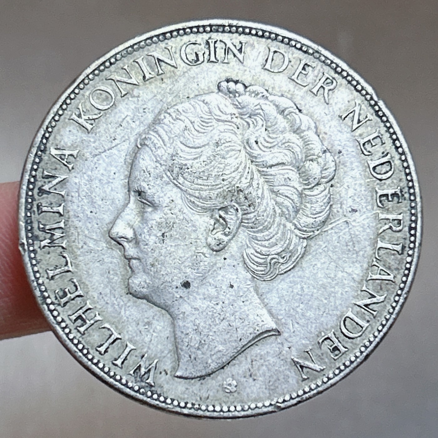 全场一元起拍 世界散币、银币专场 第50期 1932年荷兰王国威廉敏娜女王成年像2.5盾银币 重25g