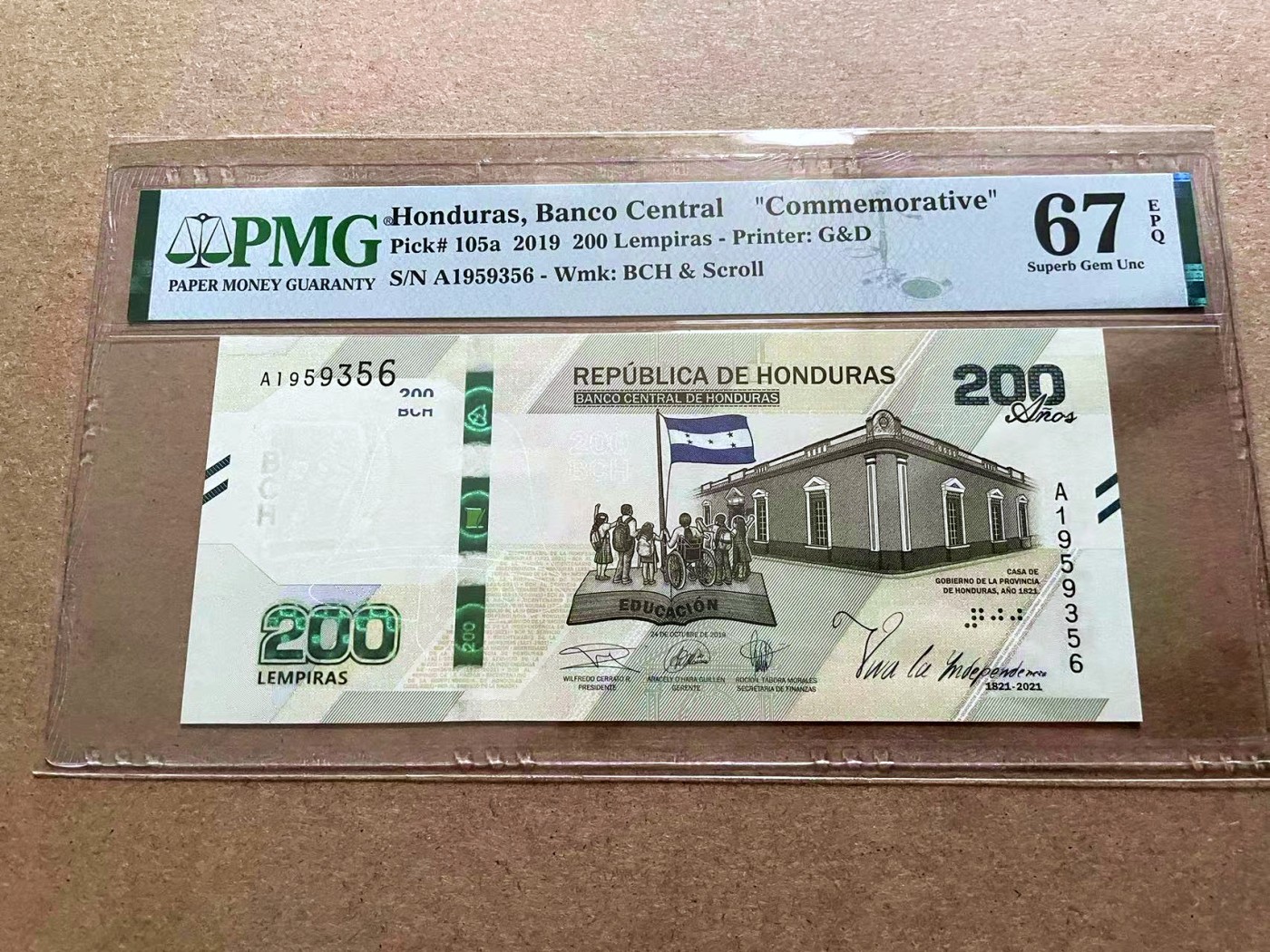 【Blue Auction】✨世界纸币精拍第410期【精】 【A冠无47】洪都拉斯 2019年200伦皮拉 PMG67EPQ 纪念钞