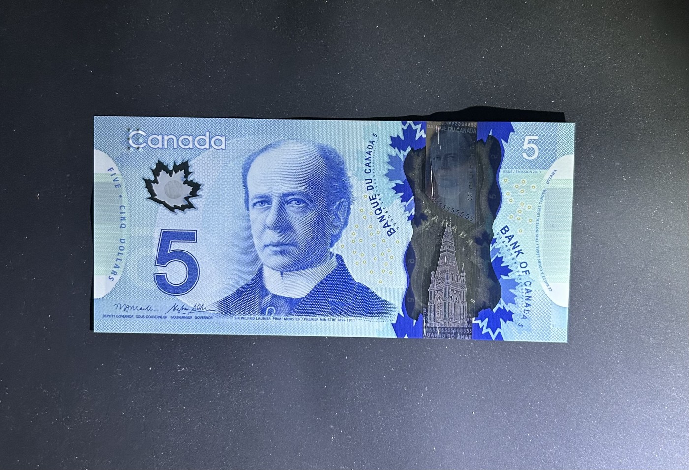 【丑猫1230】今晚6点整，自动快拍 加拿大5unc-(窗线有痕)