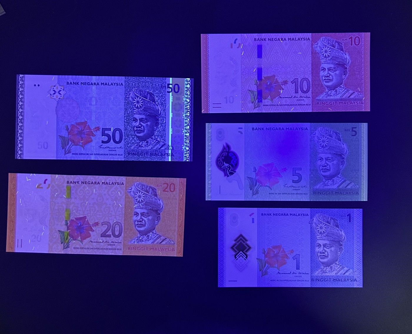 【丑猫1230】今晚6点整，自动快拍 马来西亚(尾8)unc*5