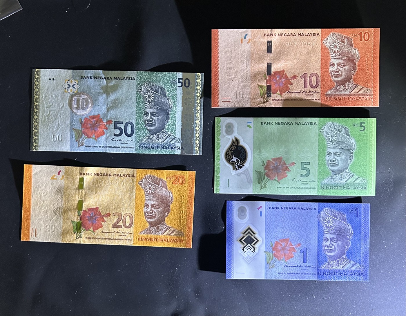 【丑猫1230】今晚6点整，自动快拍 马来西亚(尾8)unc*5