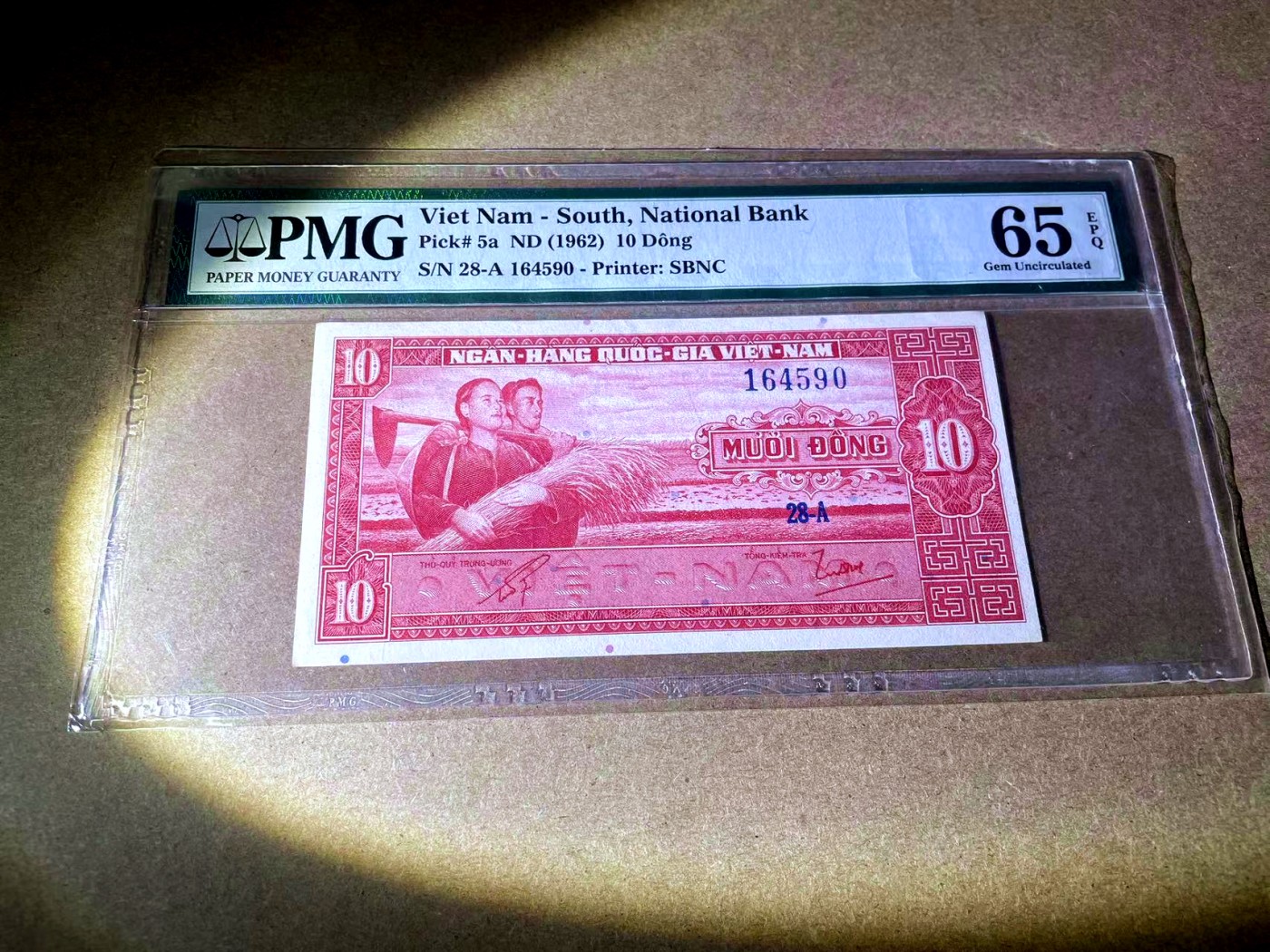 【Blue Auction】✨世界纸币精拍第410期【精】 南越1962年10盾 PMG65EPQ   