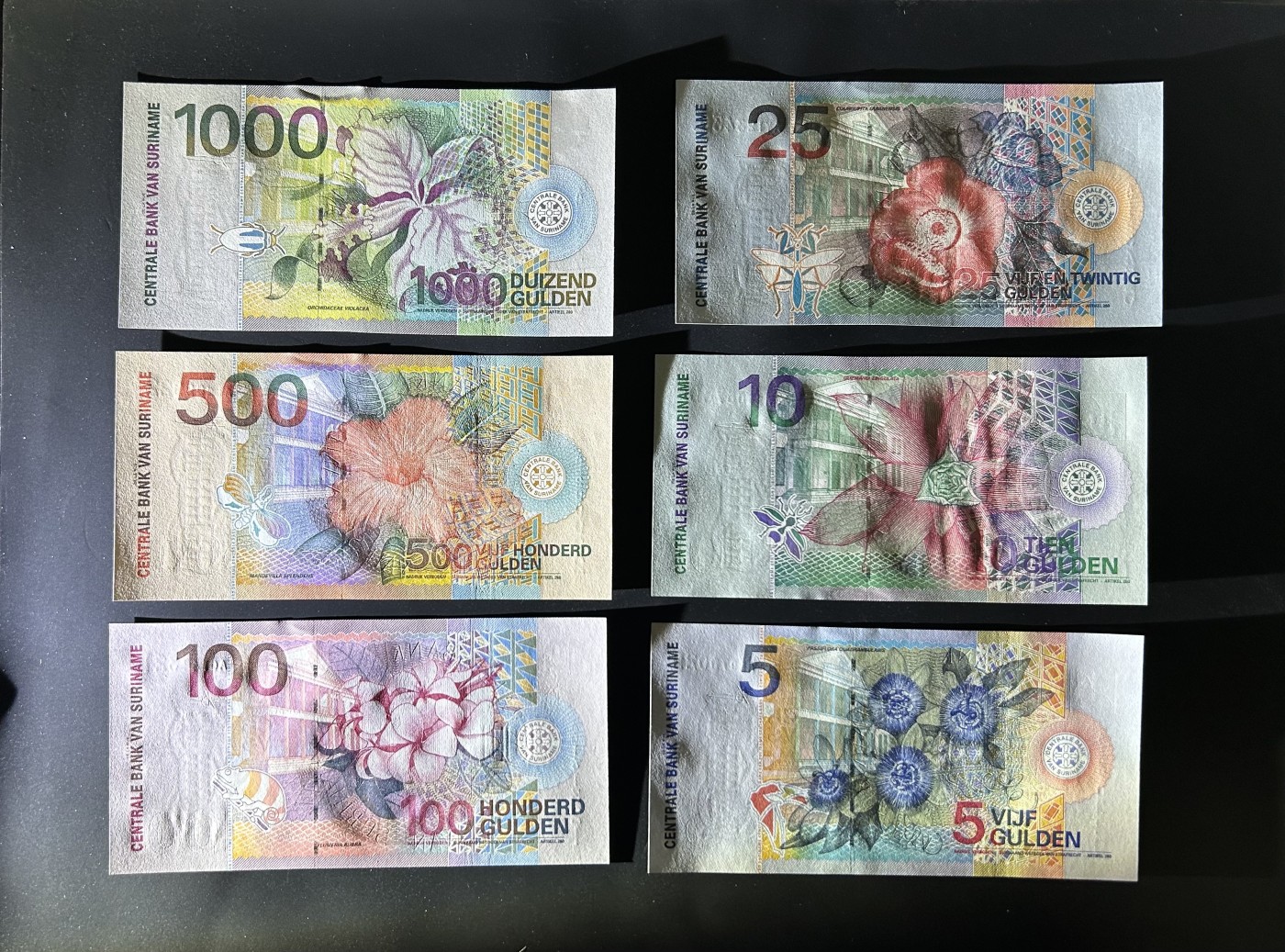 【丑猫1230】今晚6点整，自动快拍 苏里南unc*6