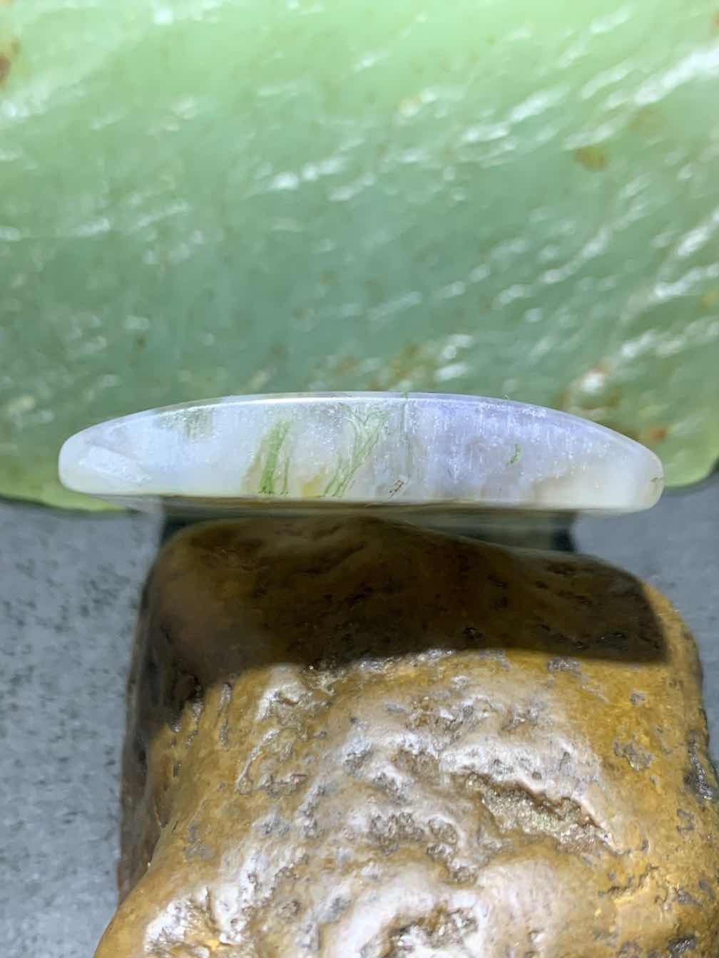 天然冰透高玉化水草玛瑙牌子一块
