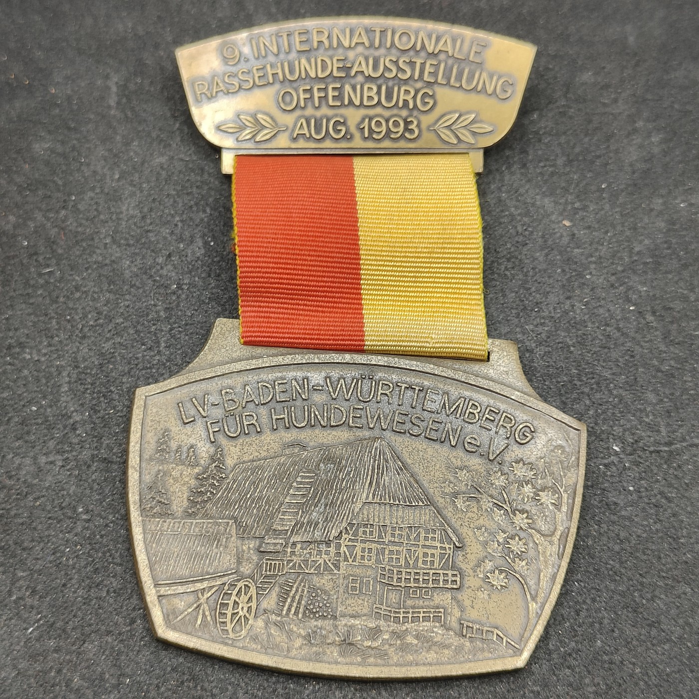 全场0元起拍 第121期 咸鱼国勋章拍卖专场 12月31日（周日）下午6：00开始 西德纪念章