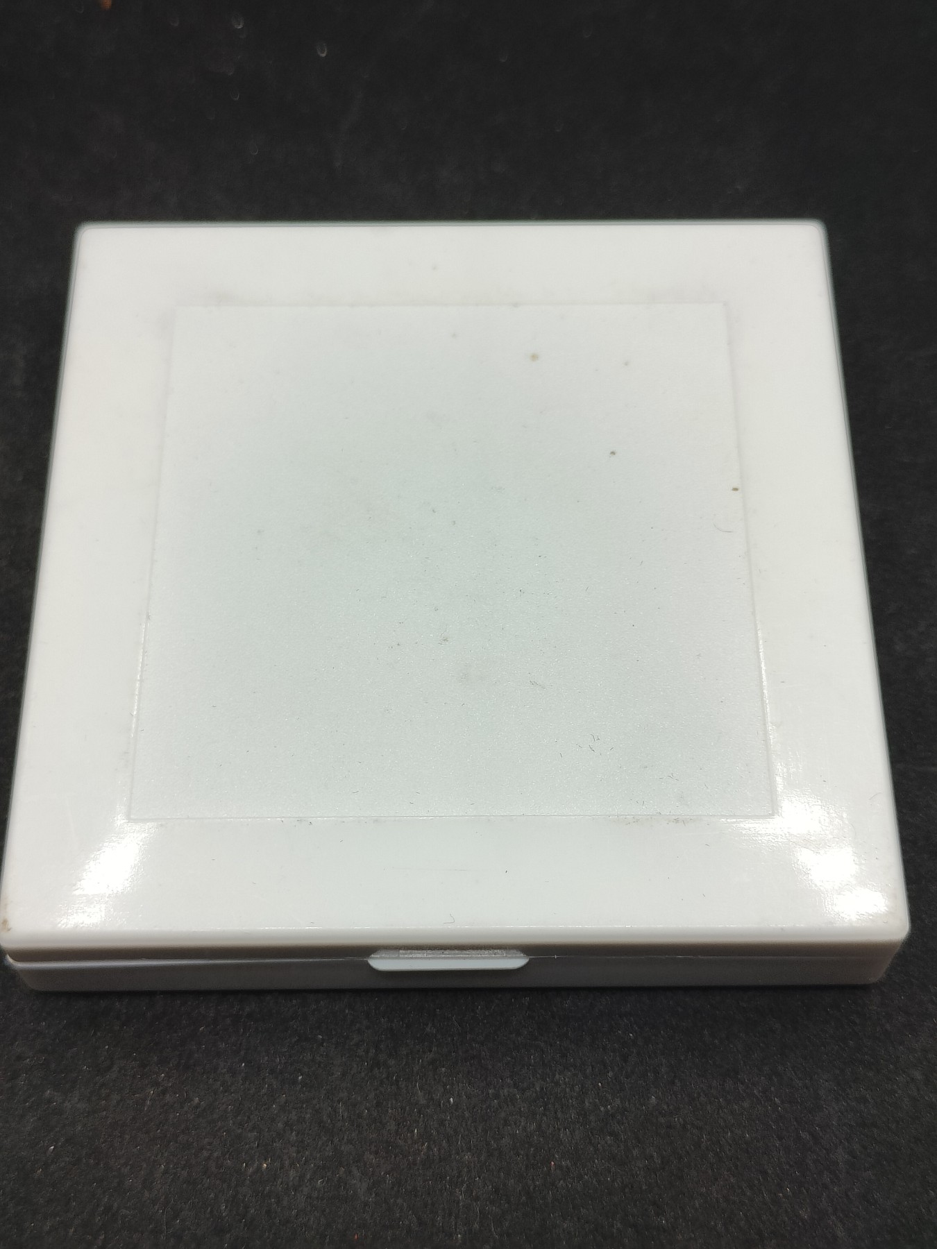 全场0元起拍 第121期 咸鱼国勋章拍卖专场 12月31日（周日）下午6：00开始 东德莱鑫奖章