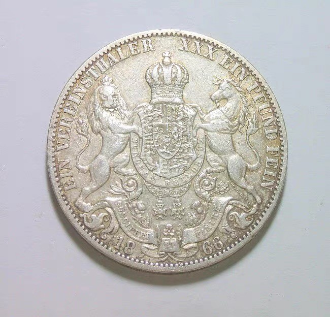 德国汉诺威1859年 乔治五世狮马1泰勒银币 极美品