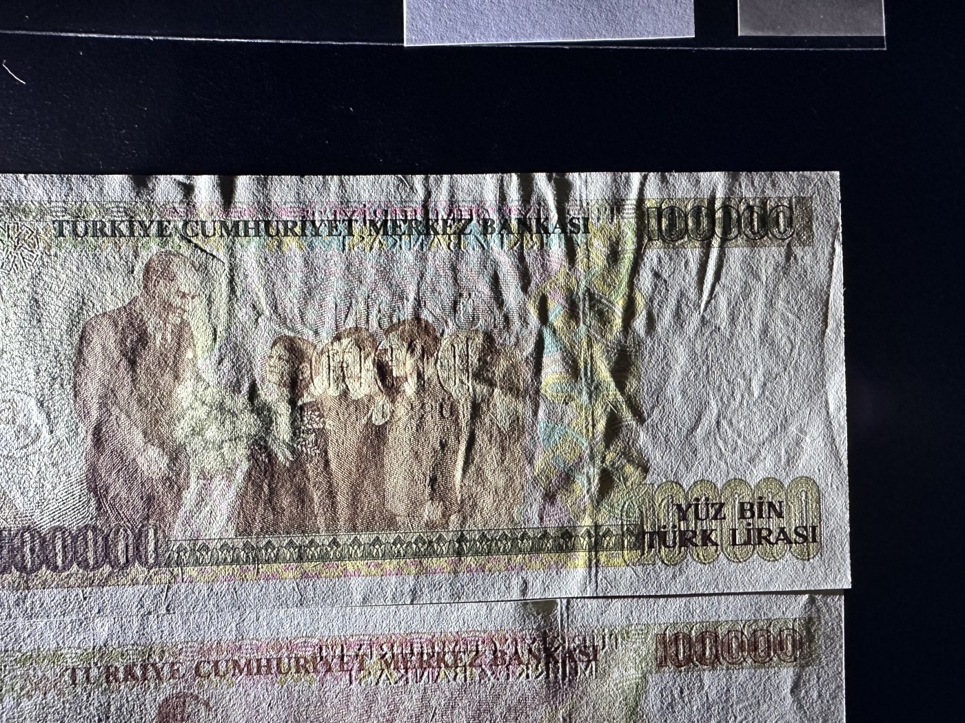 《外钞收藏家》第三百二十四期 地中海四国专场（土耳其/塞浦路斯/叙利亚/黎巴嫩） 土耳其1970年第二版10万里拉一对，诸多细节不同（P205/P206）一张全新一张AU
