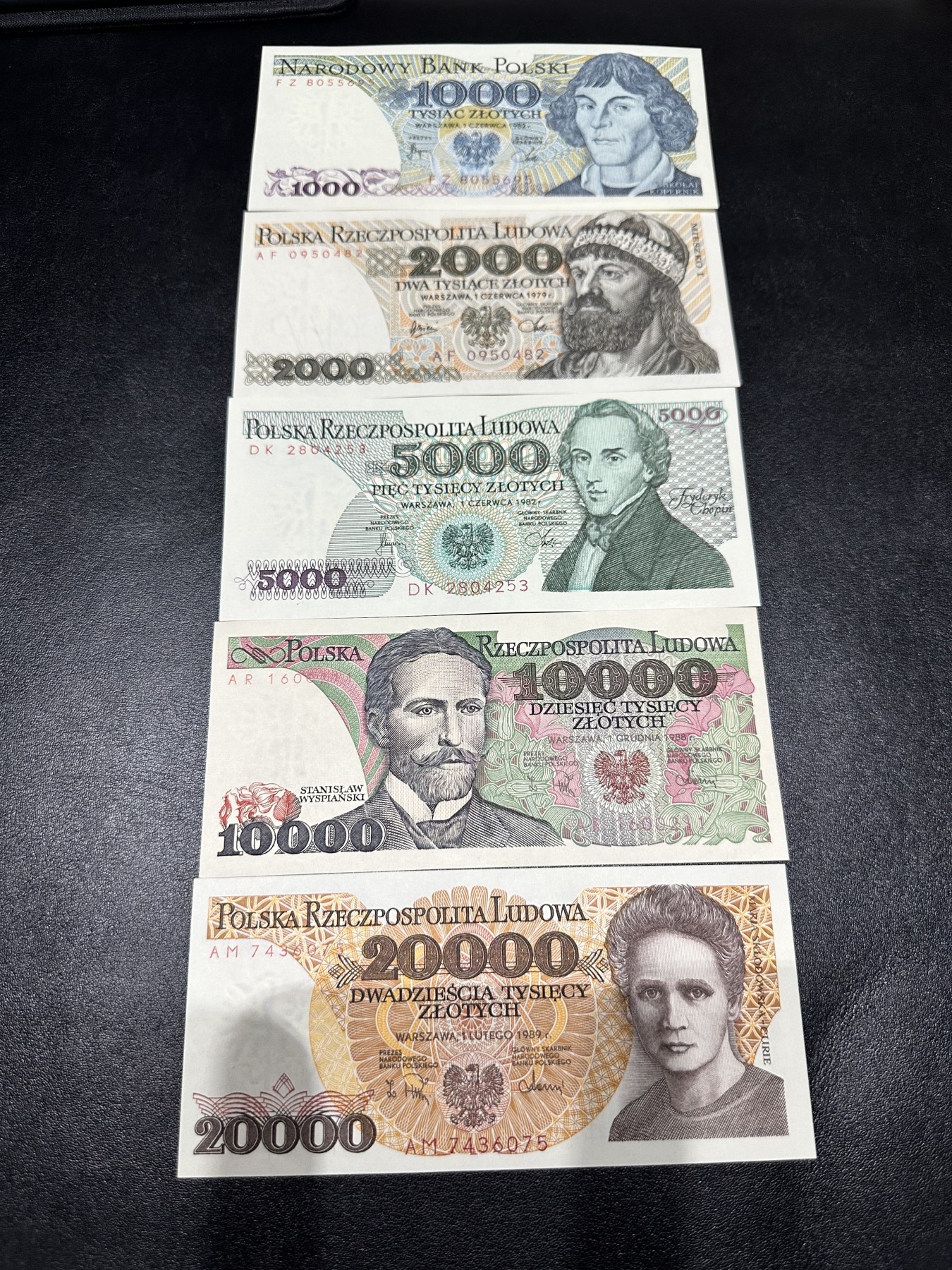 《外钞收藏家》第三百二十五期（连拍第二场） 波兰五张一起 全新UNC