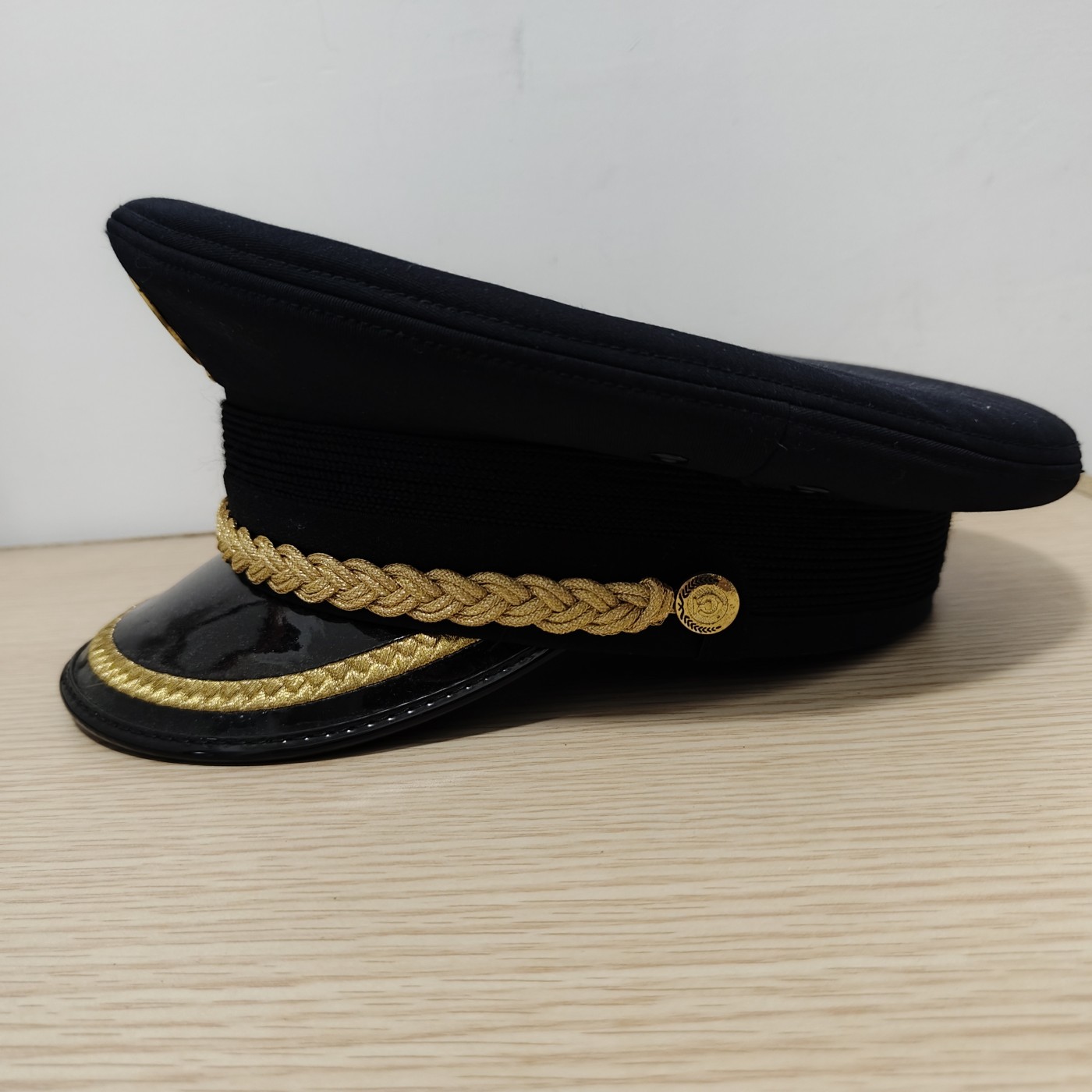 全场0元起拍 第121期 咸鱼国勋章拍卖专场 12月31日（周日）下午6：00开始 苏联模式 铁路大檐帽 16年产 58CM 同乐帽厂