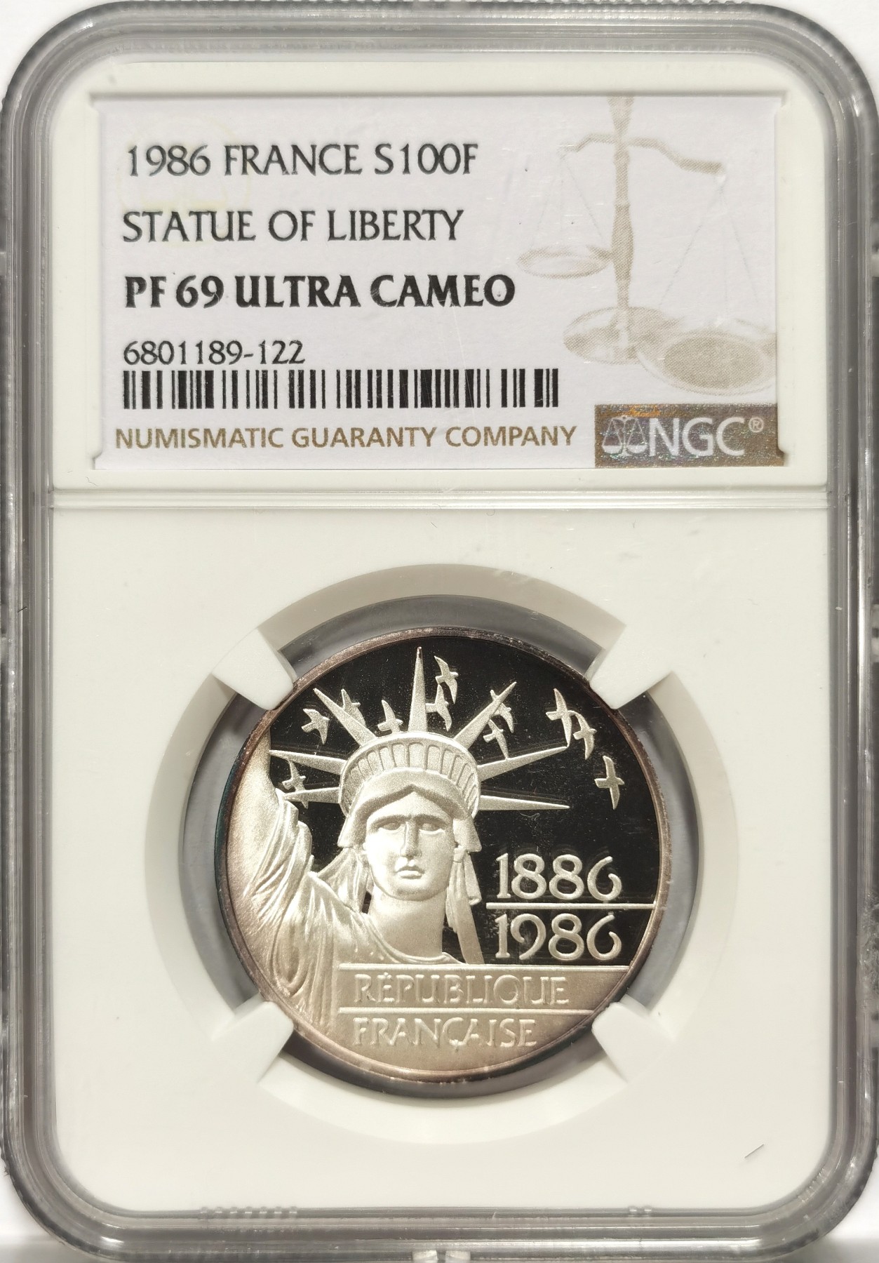 博洋堂世界钱币拍卖第058期（全场包邮） 1986年法国自由女神像一百周年纪念100法郎精制银币NGC-PF69UC，全新PROOF镜面状态精制币，更高评级数量才1枚