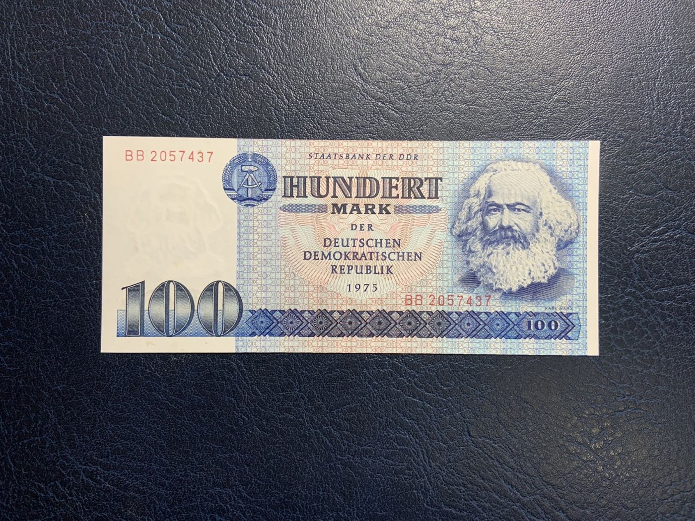 收藏联盟Quantum Auction 第314期拍卖  东德1975年100马克 品相UNC- 东柏林街景
