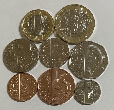 S&S Numismatic世界钱币-拍卖 第64期 - 英国2023年 全新改版 8枚套币 皇冠暗记版