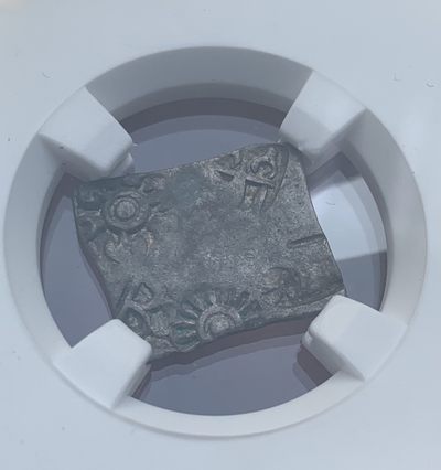 瓶子🏺第123期拍卖会  古印度孔雀王朝 公元前324-前225年印记银币（4）