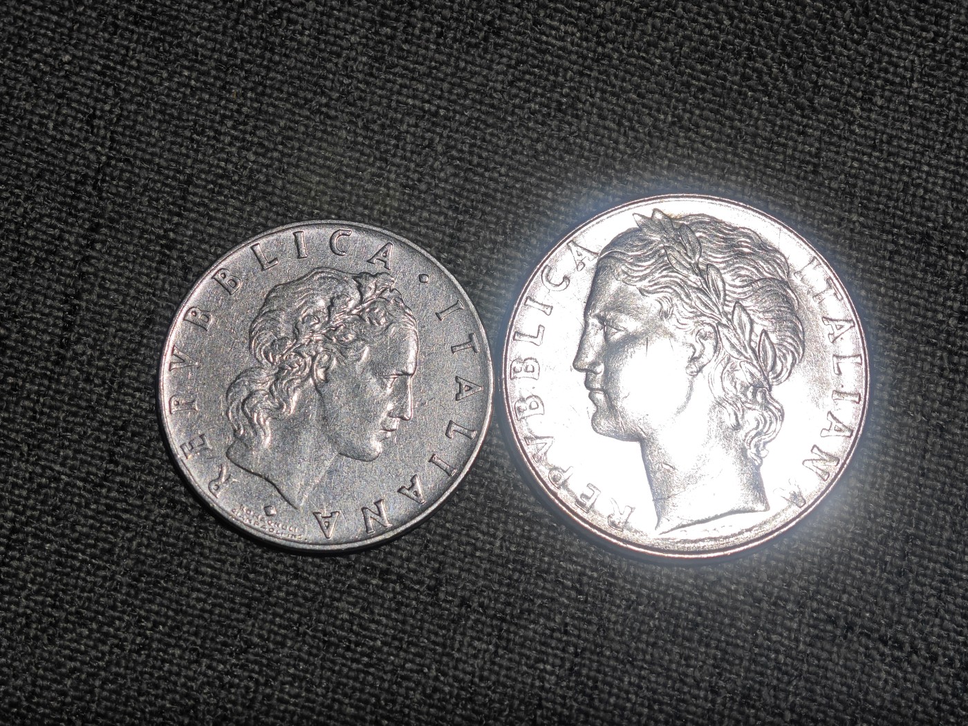 外国硬币收藏店第6期 意大利60-70年代女神100、50里拉2枚