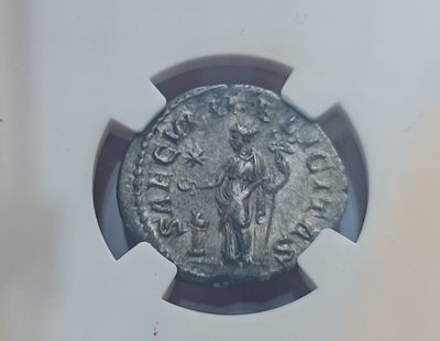 瓶子🏺第123期拍卖会  古罗马狄纳里银币朱莉娅·梅依沙 公元218-220年 2.19克