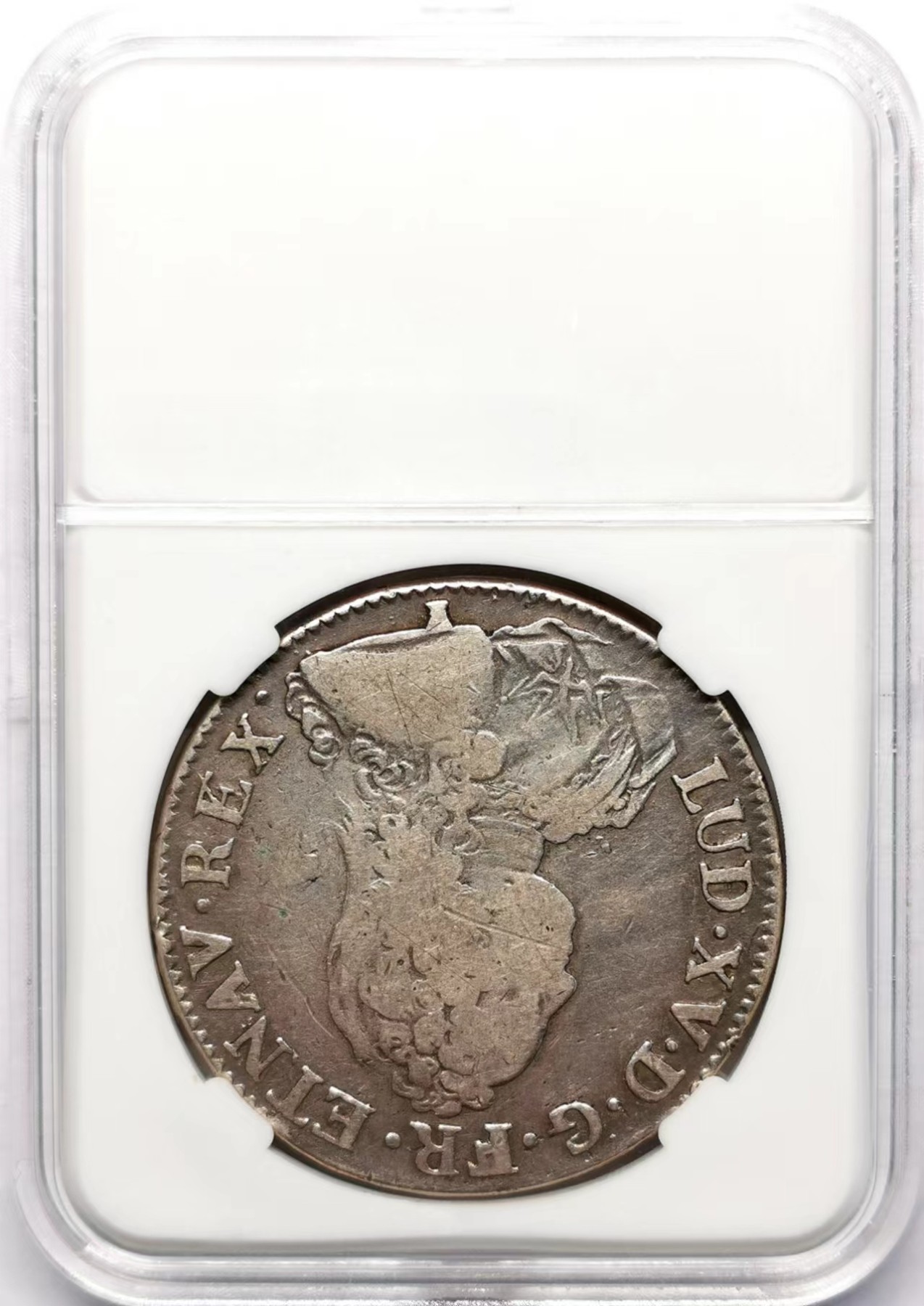 凡希万国世界钱币年度大拍第二季 1726年法国路易十五世1埃居流通大银币  老藏家旧藏裸币