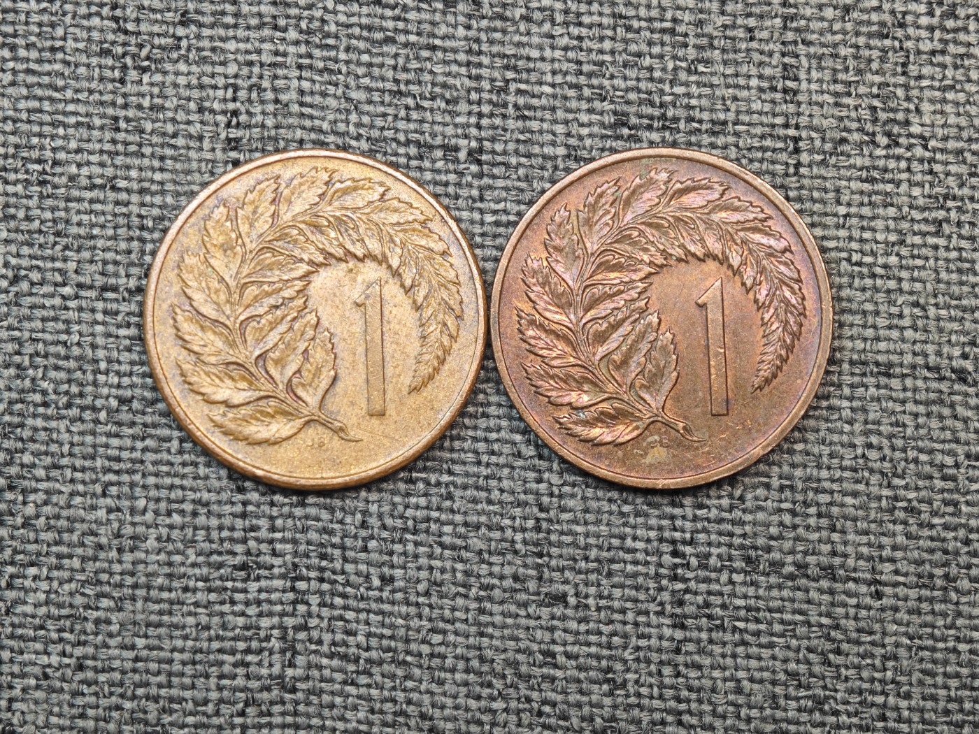 外国硬币收藏店第6期 新西兰女王1分铜币2枚