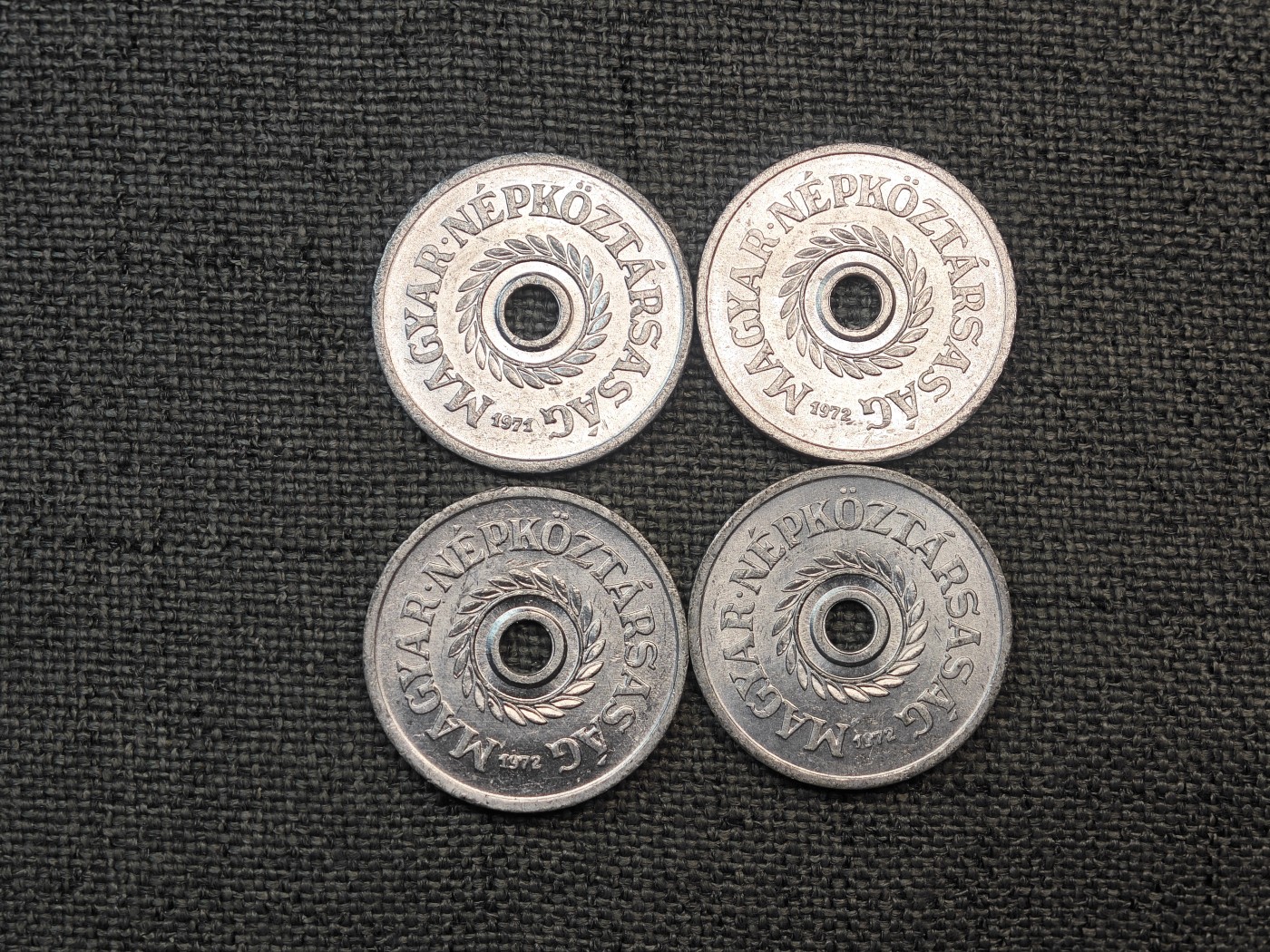 外国硬币收藏店第6期 原光匈牙利70年代中孔2菲乐铝币4枚