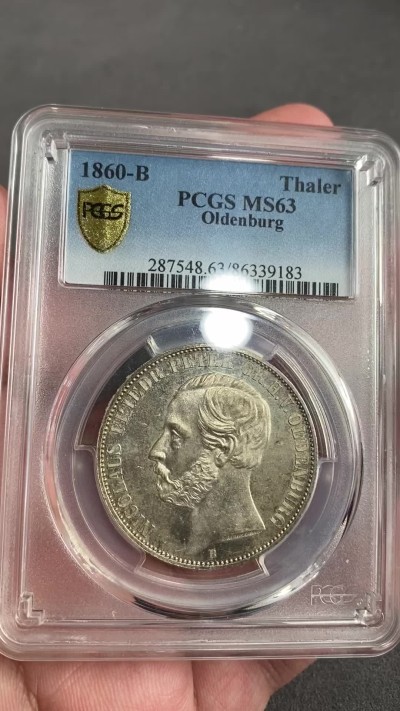 凡希万国世界钱币年度大拍第二季 PCGS MS63 1860德国欧登堡流通纹章1泰勒 难度相当大的小邦流通泰勒，书价极高的品种，原味带彩，PC更高分只有一枚。
