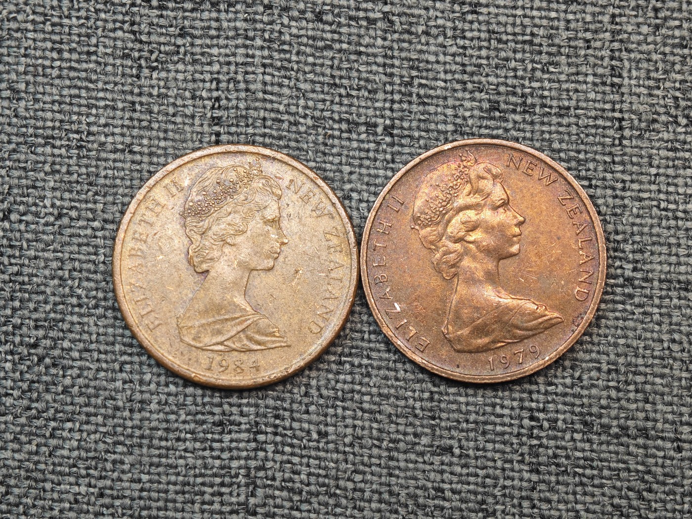 外国硬币收藏店第6期 新西兰女王1分铜币2枚