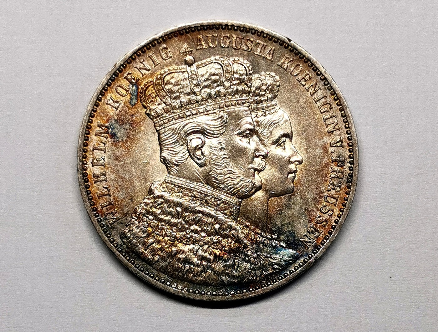 凡希万国世界钱币年度大拍第二季 1861年德国威廉一世加冕纪念毛衣1泰勒 曝光五彩