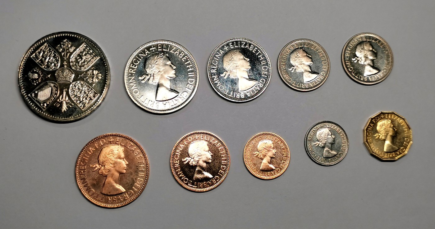 凡希万国世界钱币年度大拍第二季 1953英国伊丽莎白加冕精铸PS原盒状态极佳！