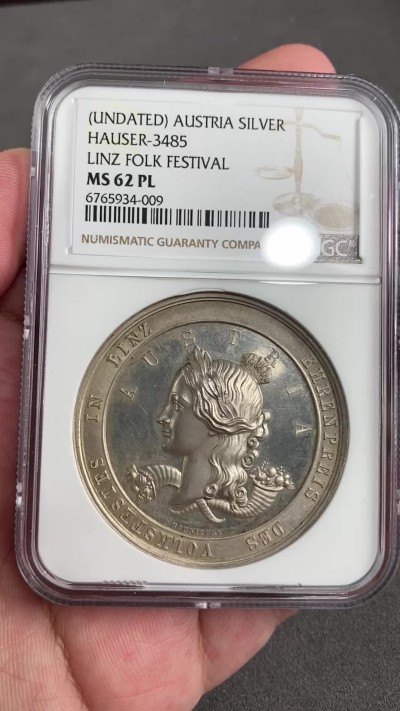 凡希万国世界钱币年度大拍第二季 NGC MS62PL 19世纪奥地利林茨民俗节纪念章，极致的超高镜面浮雕初模，尺寸大，女神美。