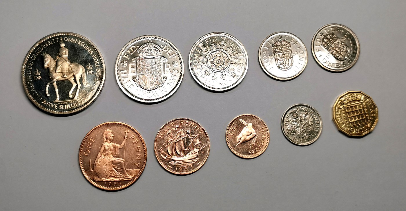 凡希万国世界钱币年度大拍第二季 1953英国伊丽莎白加冕精铸PS原盒状态极佳！