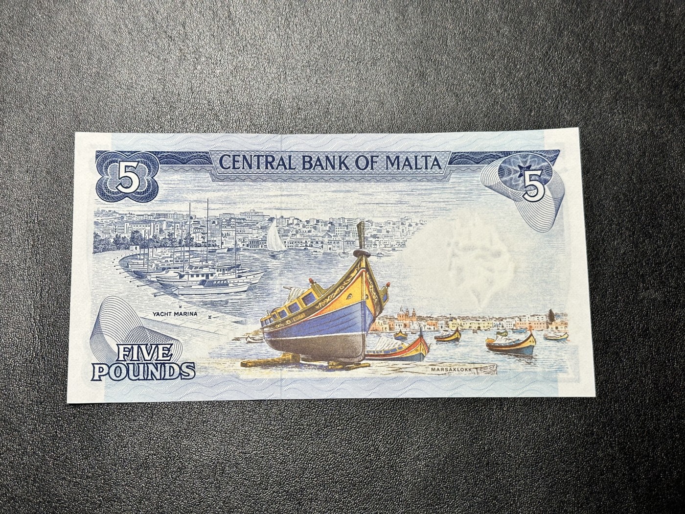 《外钞收藏家》第三百二十六期（连拍第三场） 1967年马耳他5镑 全新UNC 经典彩背代表作