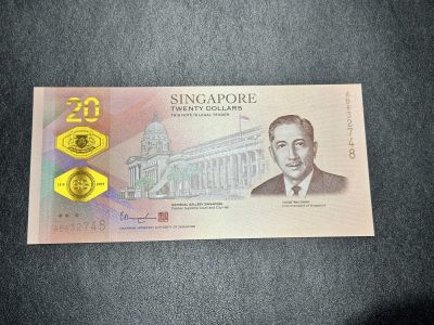 《外钞收藏家》第三百二十六期（连拍第三场） - 2019年新加坡20元 纪念钞 全新UNC