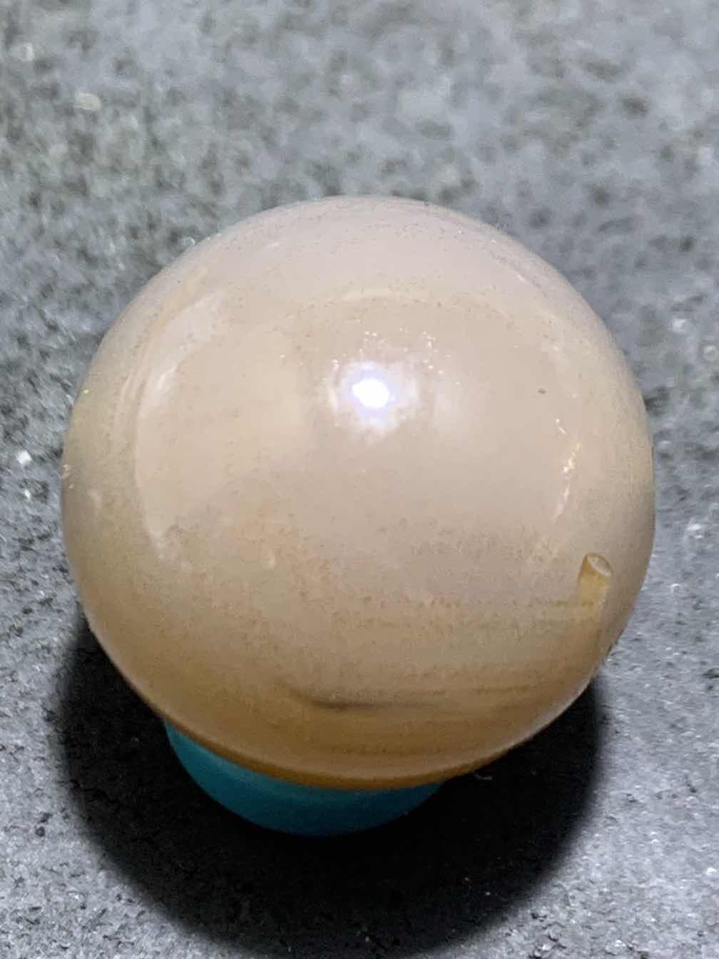 精美亚光高玉化巴西玛瑙手工俏色巧雕一心向佛随形2.0圆珠一个！