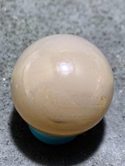 精美亚光高玉化巴西玛瑙手工俏色巧雕一心向佛随形2.0圆珠一个！ 精美亚光高玉化巴西玛瑙手工俏色巧雕一心向佛随形2.0圆珠一个！