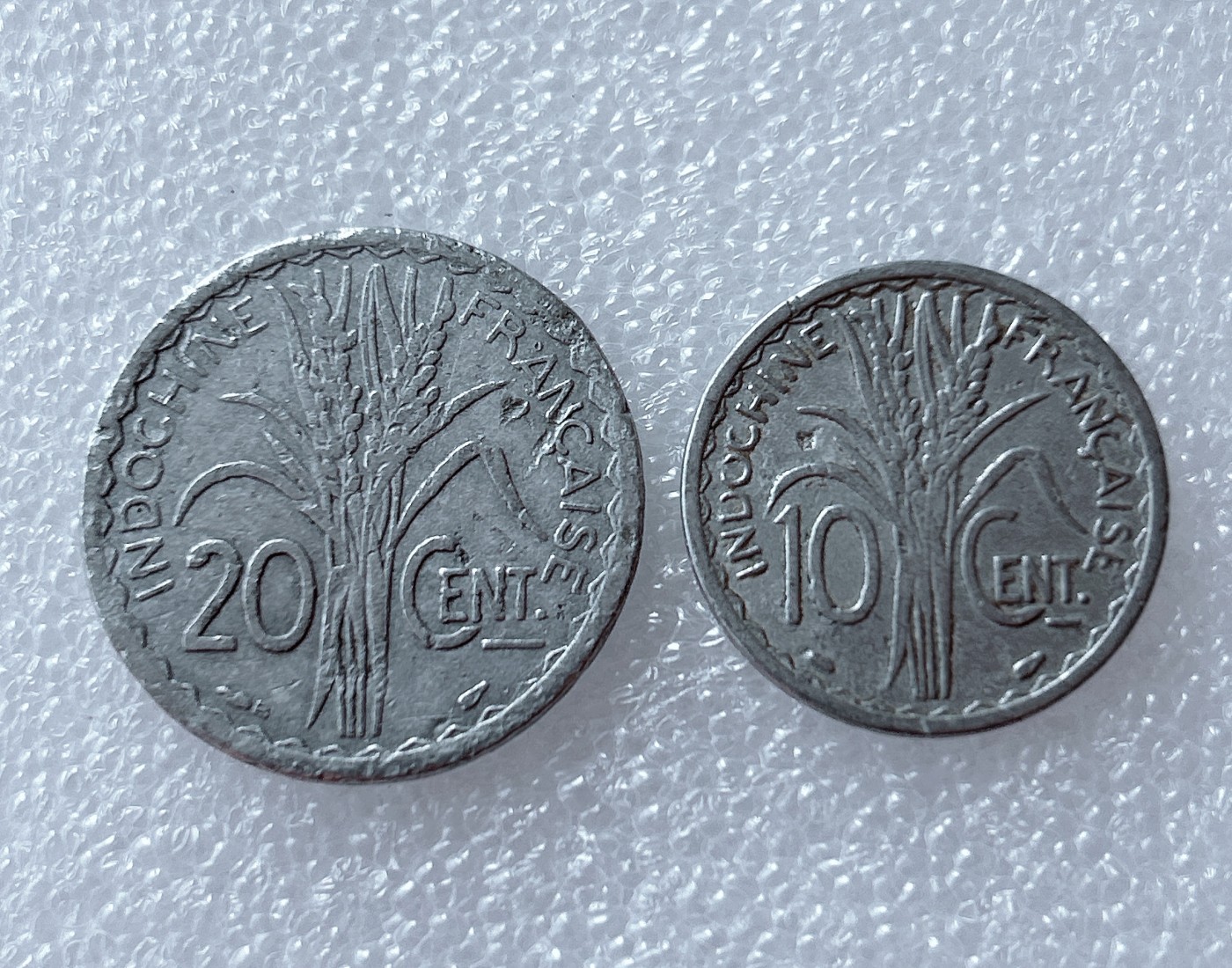 全场一元起拍 世界散币、银币专场 第51期 法属印支1945年10-20分铝币一对