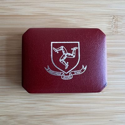 顺丰包邮 外国银币 - 马恩岛铸币300周年纪念 币中币 大银币盒证全少见