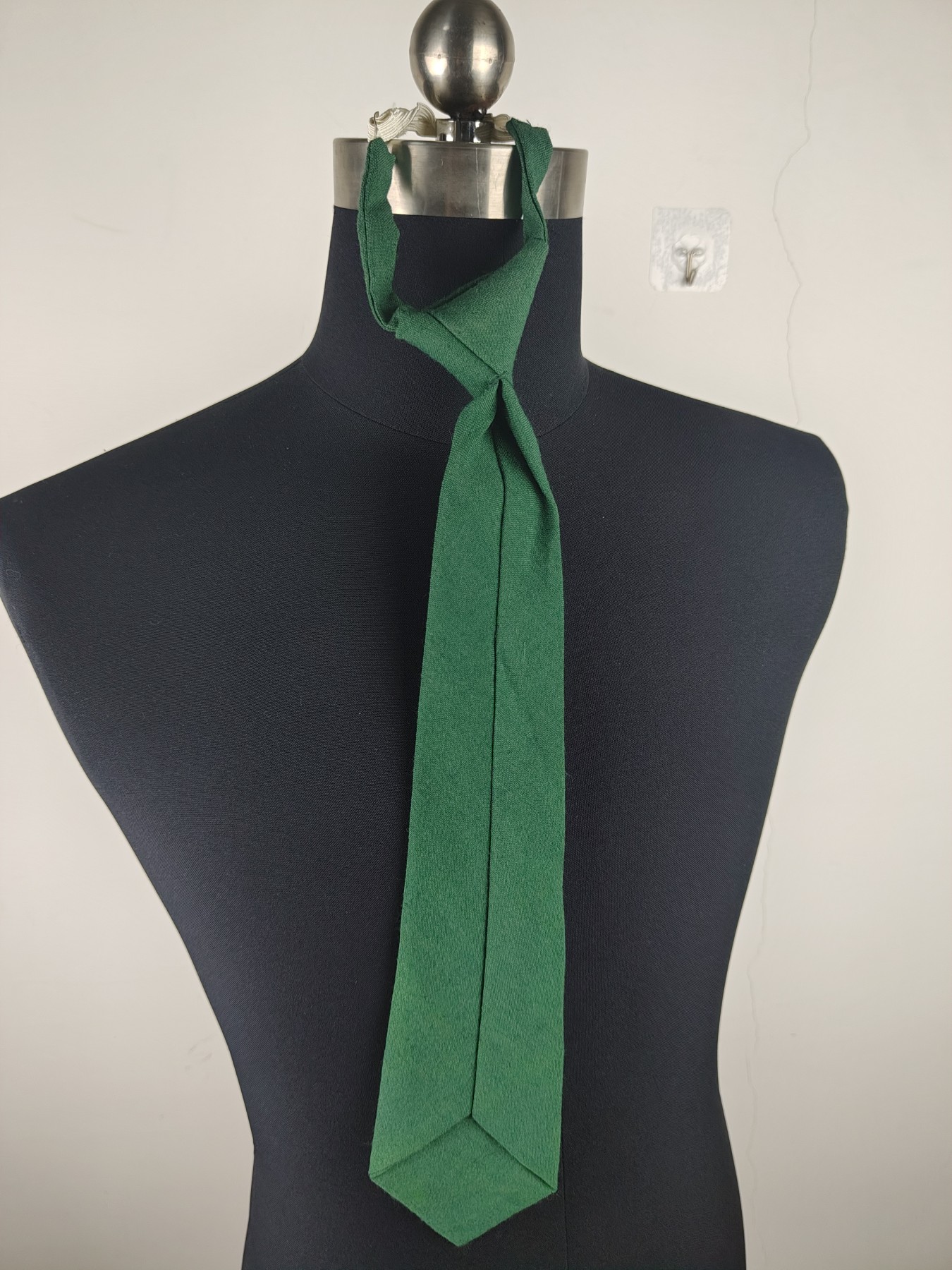 全场0元起拍 第122期 咸鱼国勋章拍卖专场 1月3日（周三）下午6：00开始 东德警察领带