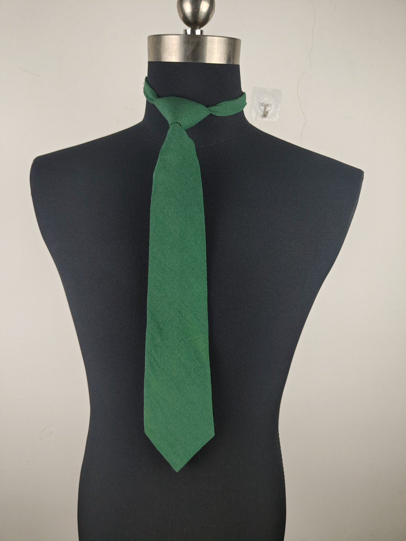 全场0元起拍 第122期 咸鱼国勋章拍卖专场 1月3日（周三）下午6：00开始 东德警察领带