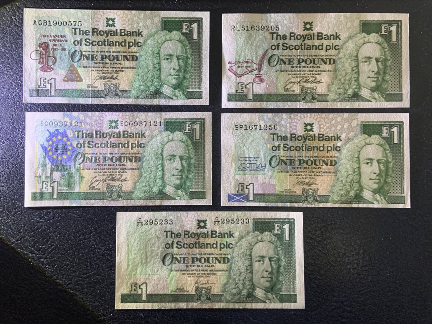 收藏联盟Quantum Auction 第315期拍卖  苏格兰皇家银行1992-99年1镑纪念钞和2001年1镑 品相全新UNC