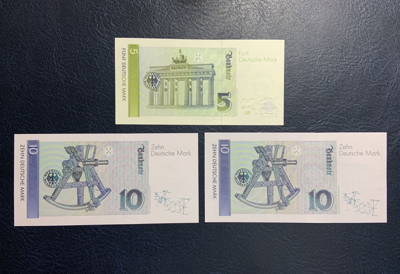 收藏联盟Quantum Auction 第315期拍卖  德国联邦199年5马克和1991-1999年10马克 品相全新UNC