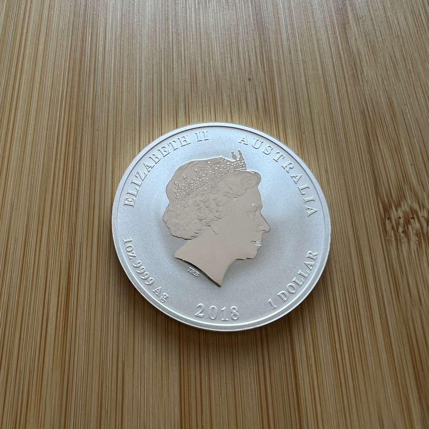 顺丰包邮 外国银币 澳大利亚2013狗年彩色1盎司大银币直径45mm大尺寸原塑盒