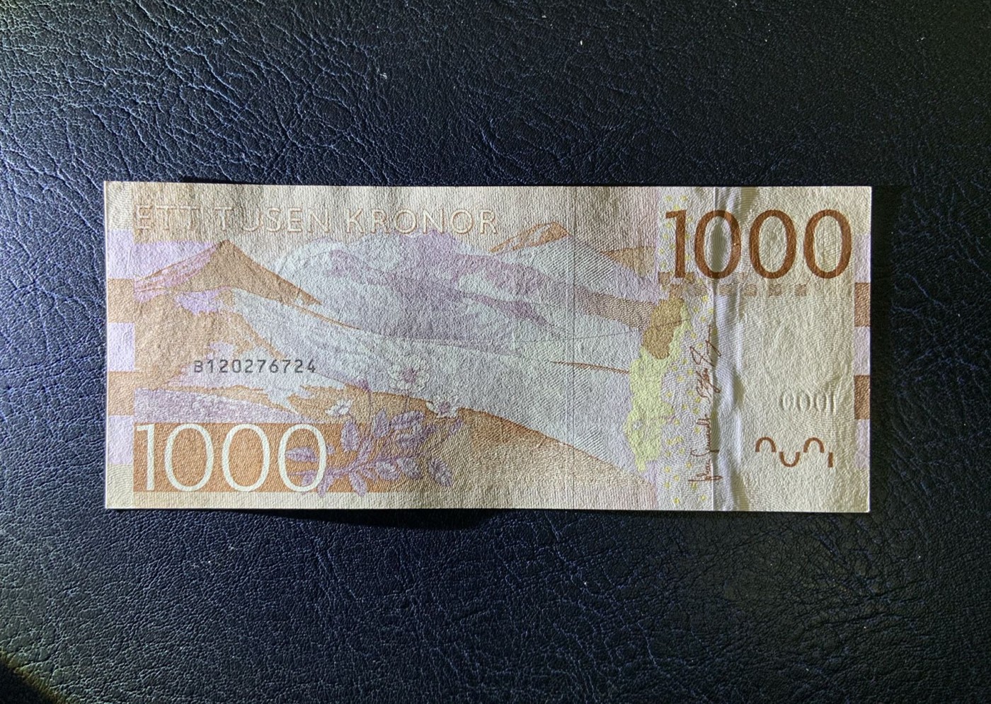 收藏联盟Quantum Auction 第315期拍卖  瑞典2015年1000克朗 品相UNC  瑞典前外长 第二任联合国秘书长达格·哈马舍尔德