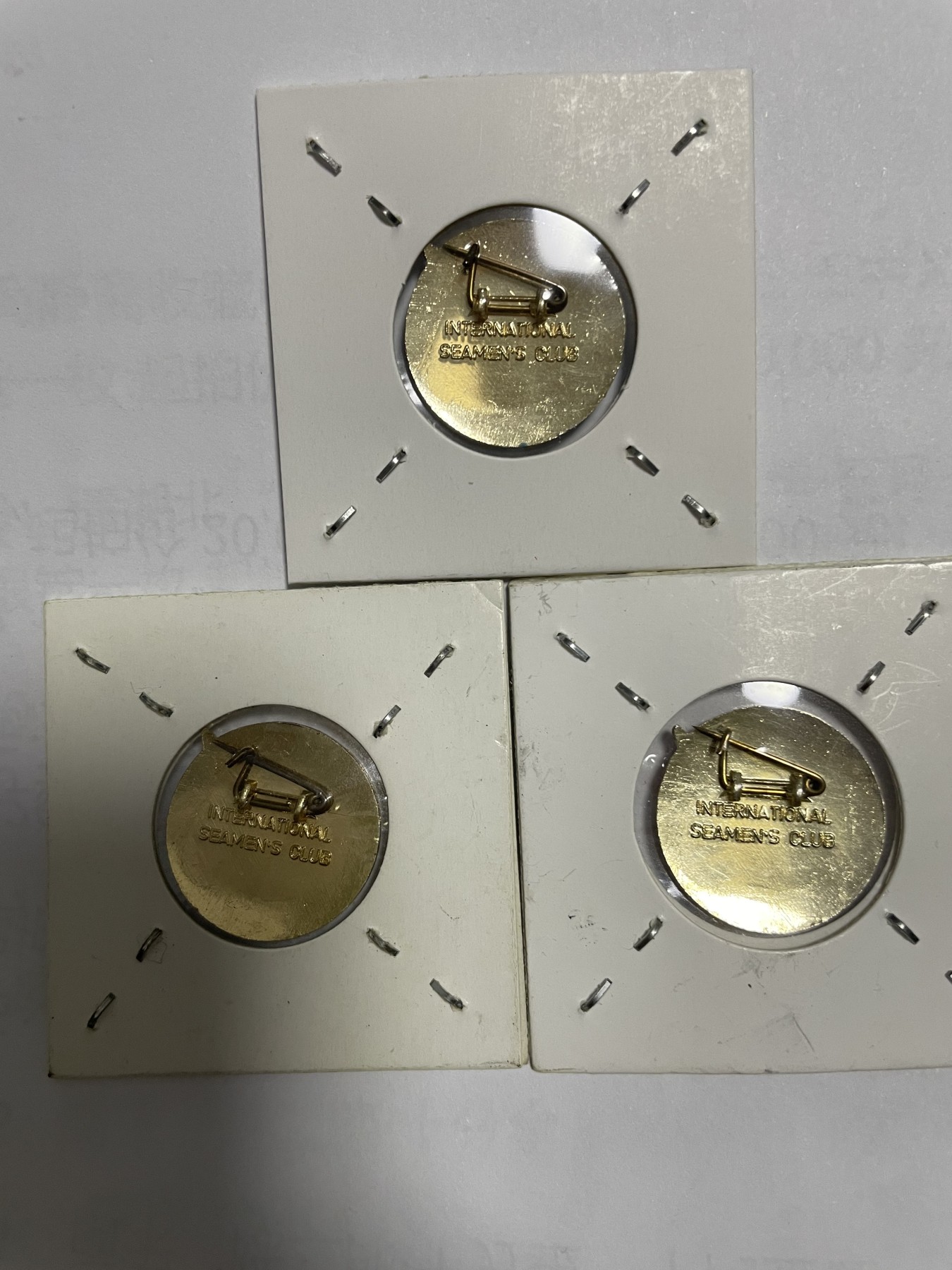 第15场瓷器、紫砂壶、铜器、字画和杂项专场 上海国际旅游节海军俱乐部，三枚合拍