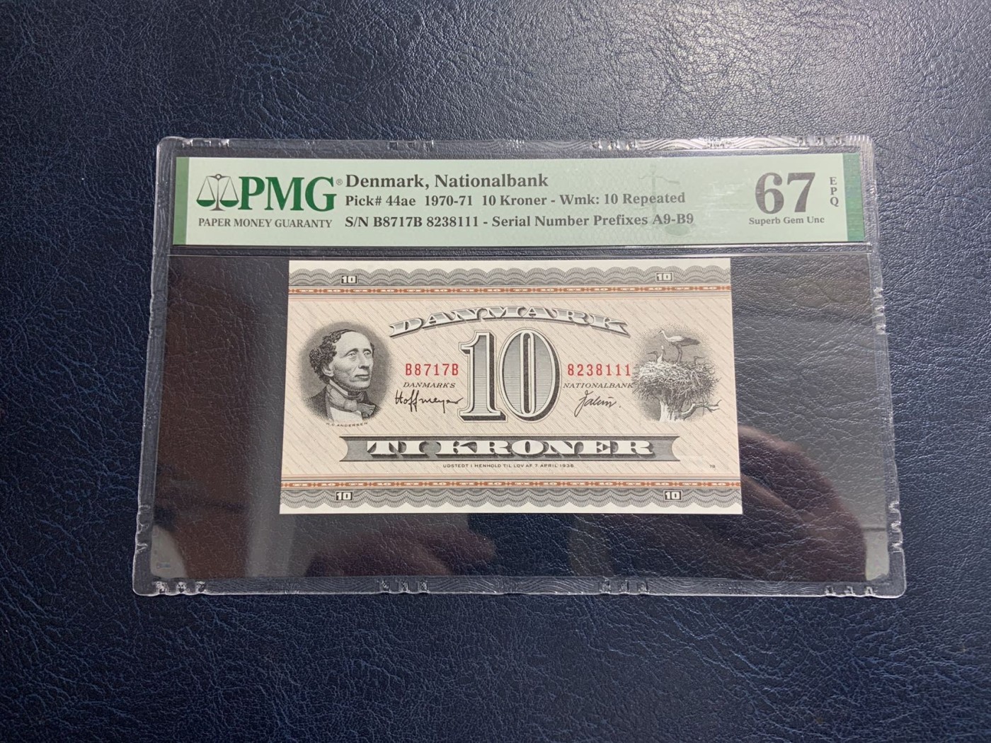 收藏联盟Quantum Auction 第315期拍卖  丹麦1970-71年10克朗 PMG67 豹子号 号码无4 安徒生
