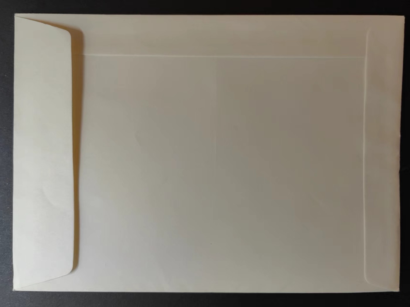 精选多國邮品🔥🔥🔥（拍卖场）放漏专场 第④①场 南非1979年 战争绘画战斗场面（大邮封）