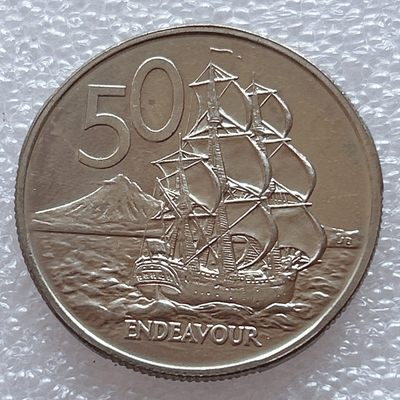 海外回流1元起拍小铺 各国钱币散币场 第4期 - 新西兰1983年50分精制币 帆船