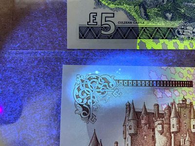 【Blue Auction】✨世界纸币精拍第413期【精】 【一组2张 包含A/1冠】苏格兰 大卷毛1987年5-10镑 UNC- 