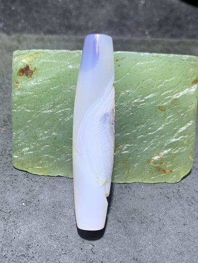 精美高玉化马达加斯加海洋玉髓手工俏色巧雕鱼吊坠（把件）一个 精美高玉化马达加斯加海洋玉髓手工俏色巧雕鱼吊坠（把件）一个