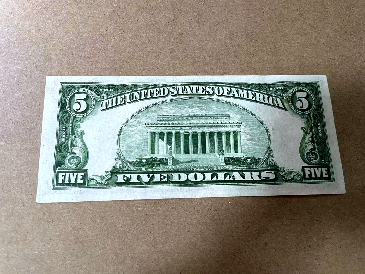 【Blue Auction】✨世界纸币精拍第414期【精】 美国 1934年5美金 UNC （角有点圆）